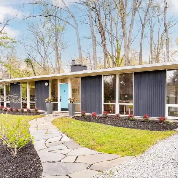 BEAUTIFULLY UPDATED MID-CENTURY MODERN HOME
