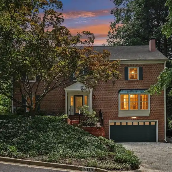 BEAUTIFULLY MAINTAINED HOME IN DESIRABLE WESTMORELAND HILLS