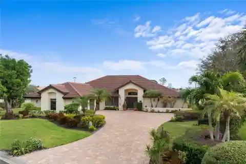 One-Of-A-Kind Residence in Wildcat Run Golf and Country Club