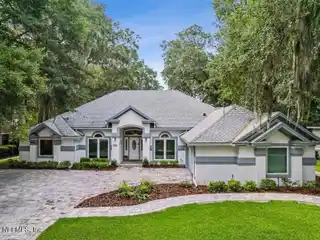 Beautifully Remodeled Home in Golfside South
