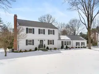 Light and Bright Move-in Ready Gem