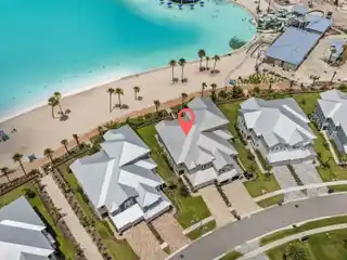 Paradise at the Beachwalk