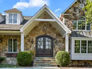 Beautifully Sited Abode with Exceptional Privacy and Scenic Views