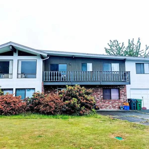 BUILD A DREAM HOME IN SOUGHT-AFTER LACKNER