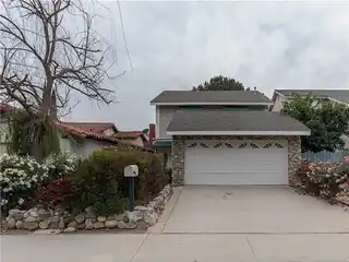 Waterfront Home at the Prestigious Lake Lindero