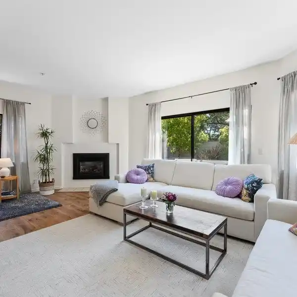 FABULOUS CENTRALLY LOCATED HOME