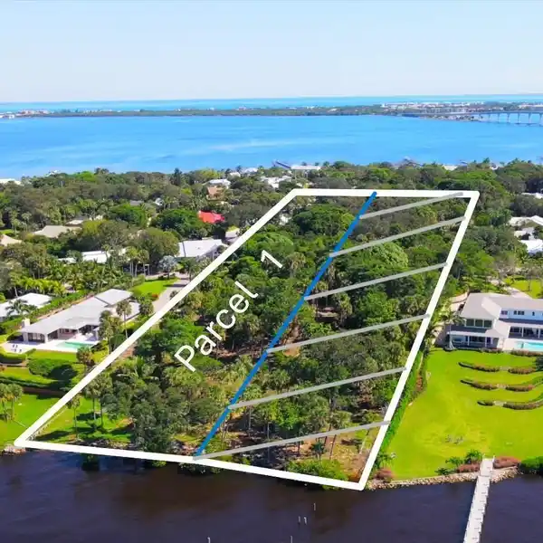 PREMIER WATERFRONT LOT