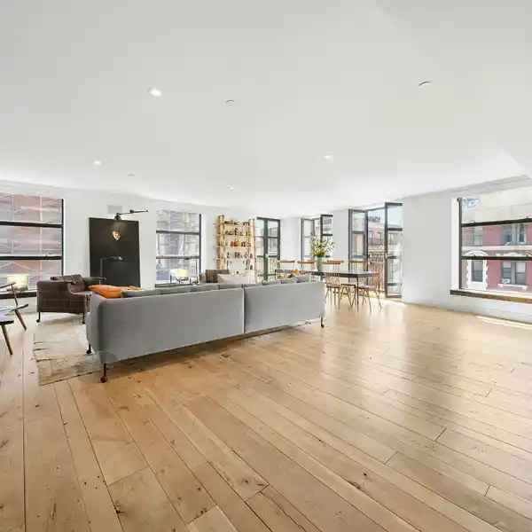 BREATHTAKING RESIDENCE AT THE BREWSTER CARRIAGE HOUSE