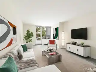 Prime Chelsea Two Bedroom with Huge Private Terrace