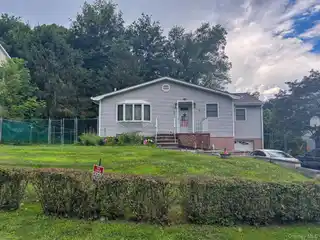 Spacious Home with Stunning Areas