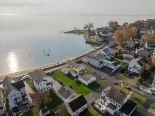 Unique Opportunity in Hotchkiss Grove