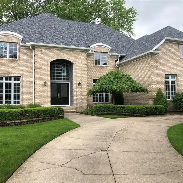 LIGHT AND BRIGHT HOME ON A PRIVATE WOODED LOT