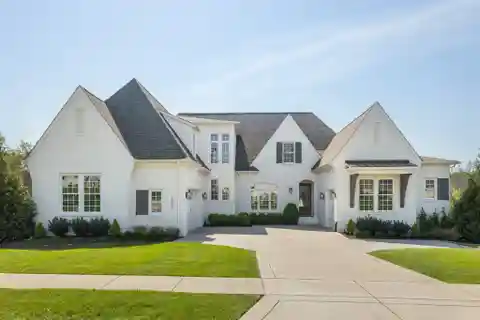 Thoughtful Design Blending Luxury and Functionality