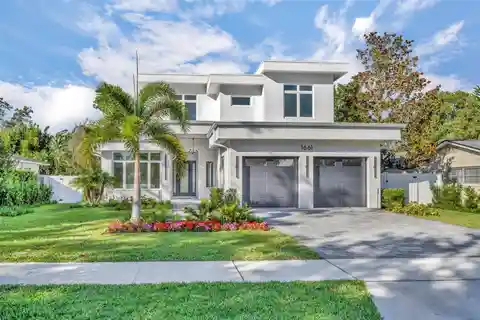 Stunning Home in a Prime Winter Park Neighborhood