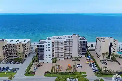 Renovated Beachfront Condo