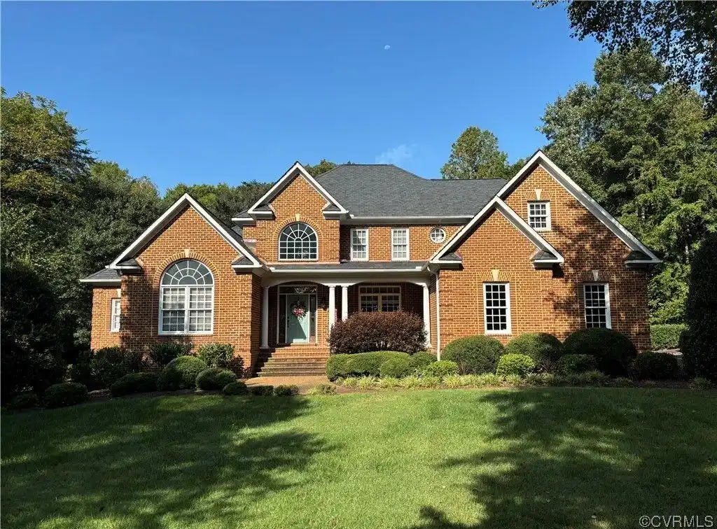 All Brick Transitional Custom Home in Beautiful Greywalls