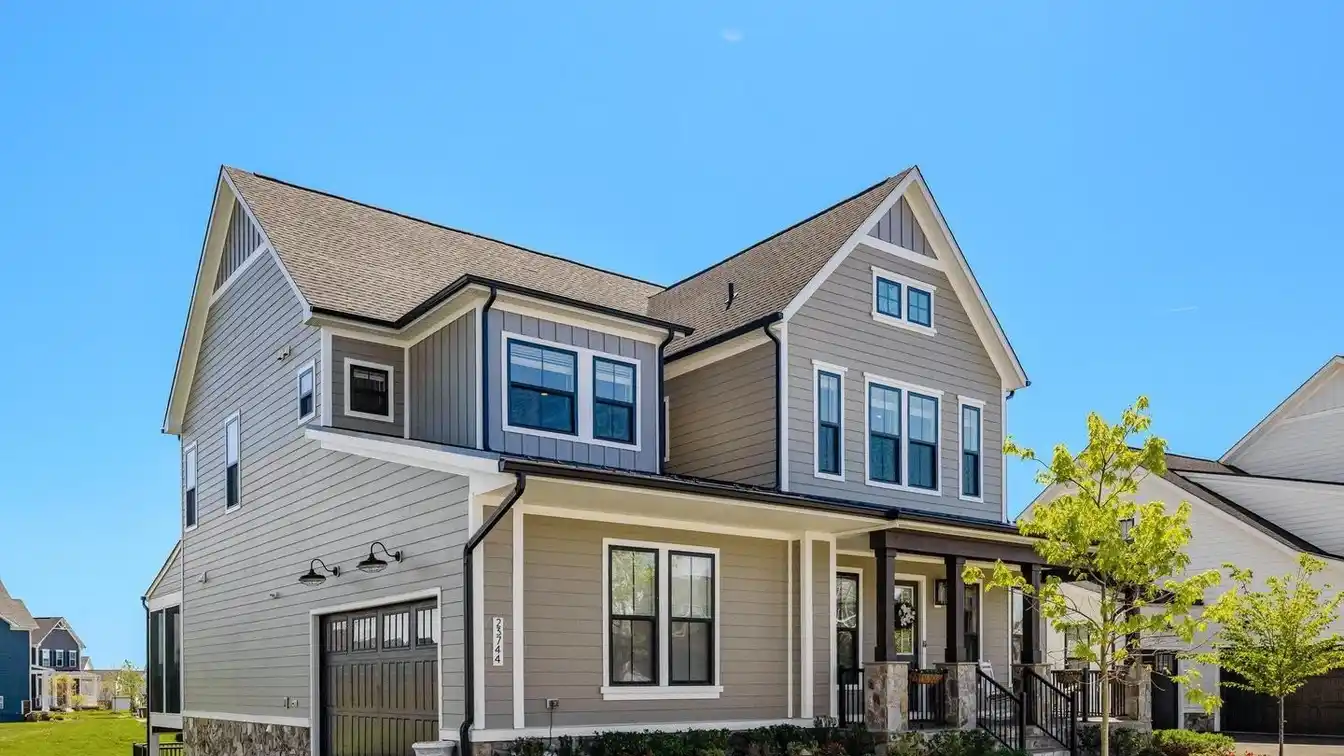 Elegant Hartland Home with Scenic Screened Porch