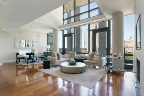 Elevated Living in the Heart of Tribeca