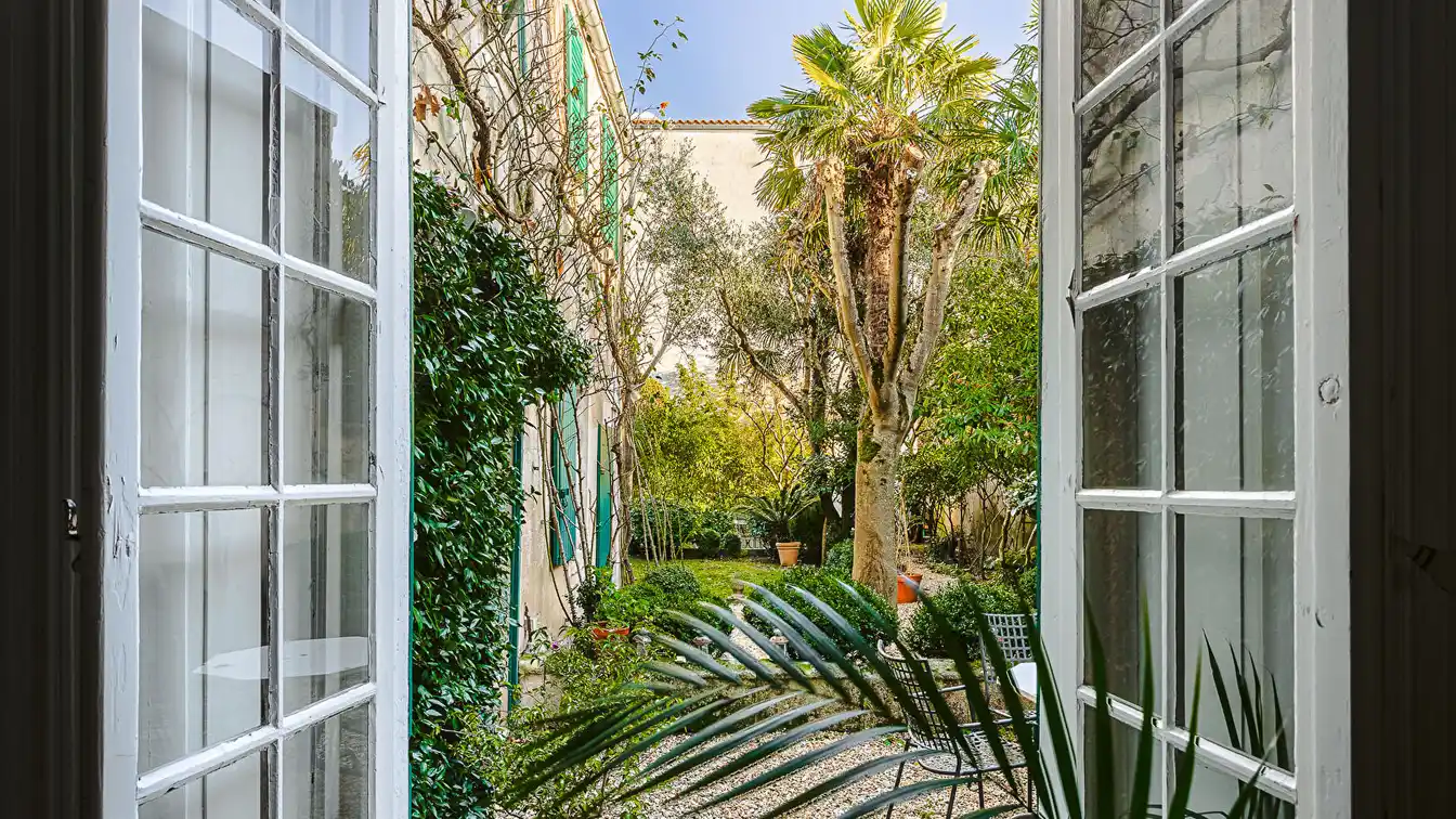 Historic Residence Full of Surprises