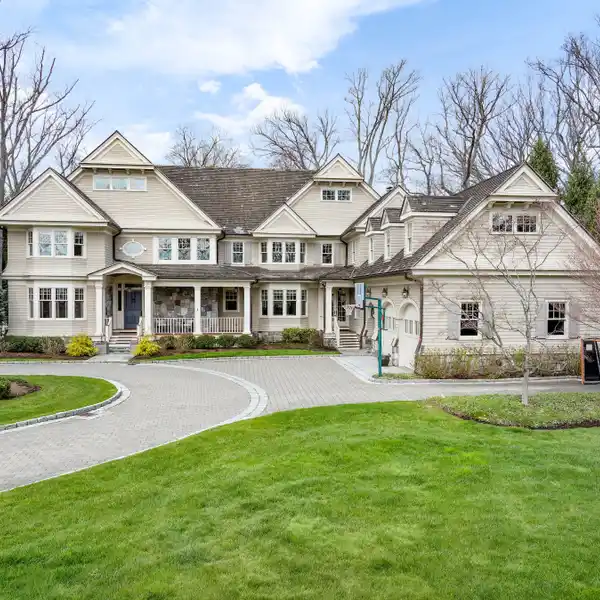 RARE OFFERING IN EXCLUSIVE PARSONAGE POINT