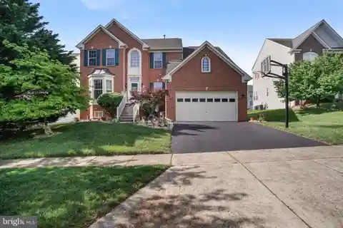 Beautiful Upgraded Home Near Community Center