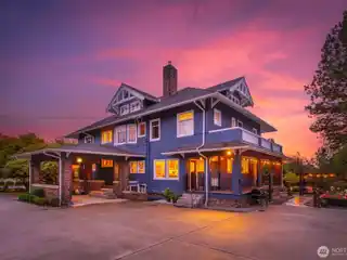 The Iconic Iverson House