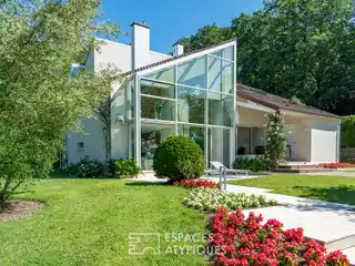 Magnificent Home in Sought-after Crespieres
