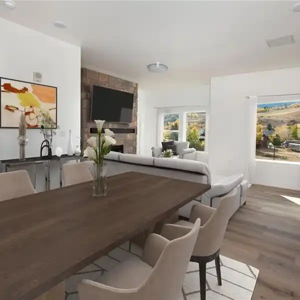 THOUGHTFULLY DESIGNED RESIDENCE AT BLUE RIVER FLATS