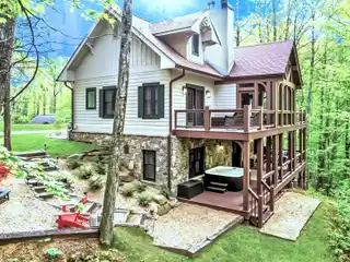 Fully Furnished Luxury Mountain Retreat