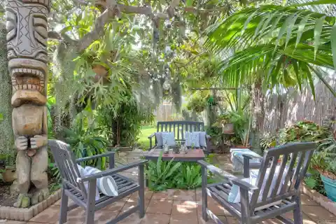 Unique and Flexible Home in a Convenient Location