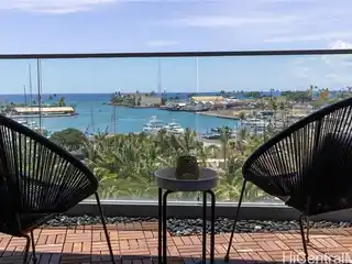 Stylish One Bedroom Condo in the Iconic Koula Tower