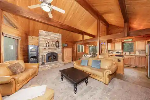 Charming Mountain Retreat