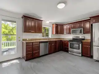 Coastal Cul-De-Sac Gem Near Beaches