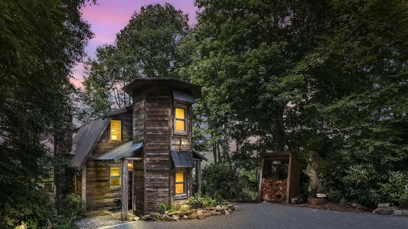 The Treehouse at Cataloochee