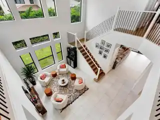 Absolutely Stunning Polynesian Model