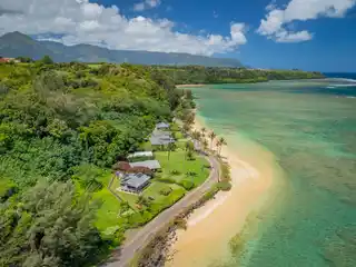 Charming Anini Beach Cottage