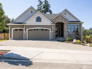 Beautiful Home Designed for Inspired Living