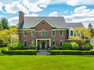 Custom Luxury Estate on 2.8 Acres