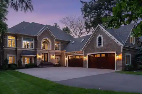 Spectacular Home on Lake Pulaski