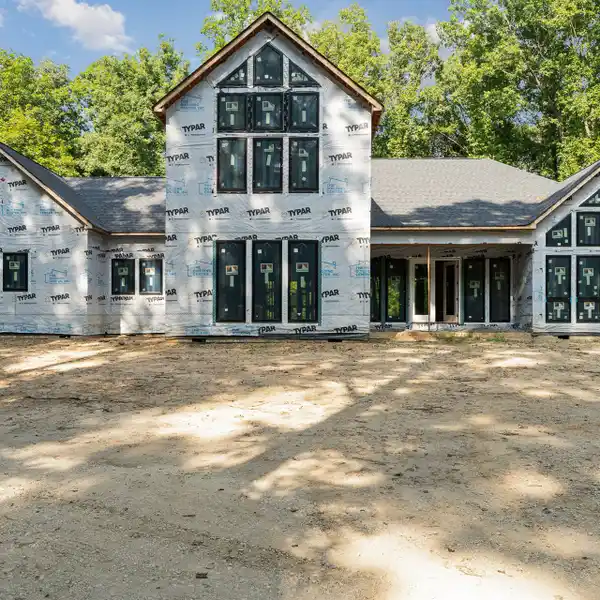 ESTATE OFFERING 9.96 ACRES IN OAK RIDGE