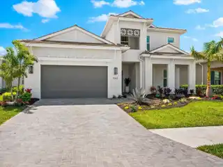 A Sanctuary in the Isles of Lakewood Ranch