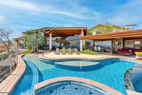 Villa Dos Playas