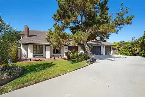 Elegant Harbor View Retreat with Expansive Living