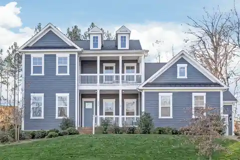 Sought-after Plan in Prestigious Mclean South Shore