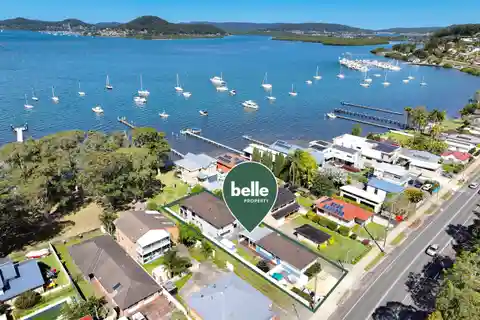 Truly Spectacular Water's Edge Property
