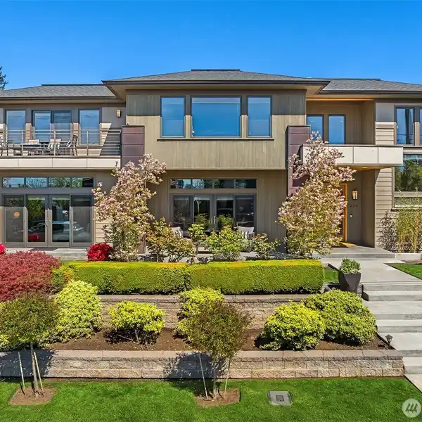 NORTHWEST CONTEMPORARY LIVING IN COVETED WEST OF MARKET