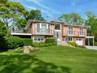 Chic Light-Filled Home for Rent