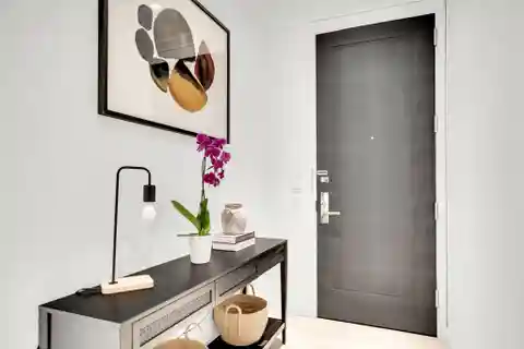 Exceptional Residence Flooded with Natural Light