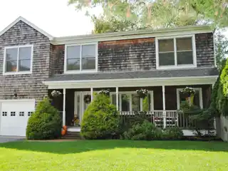Immaculate Colonial Home