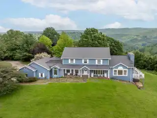 Space and Privacy on 4.5 Acres